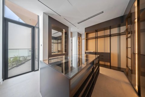 Βίλα σε Al Barari, Dubai, ΗΑΕ 7 υπνοδωμάτια, 2526.87 τ.μ. Αρ. 733893 - φωτογραφία 18