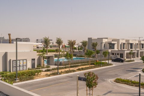 Townhouse sa Jebel Ali, Dubai, UAE 4 silid-tulugan, 399.67 sq.m. № 749744 - larawan 12