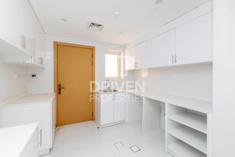 Villa till försäljning i Jumeirah Village Circle, Dubai, UAE 4 sovrum, 237 kvm Nr. 654396 - fotografi 12