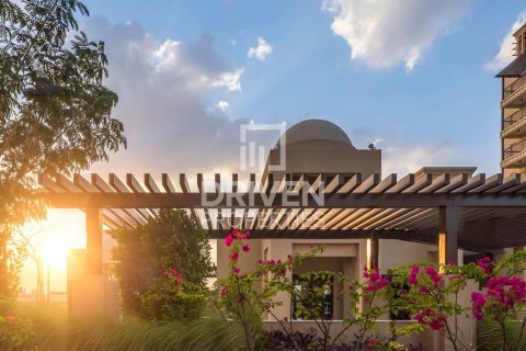 Appartement te koop in Umm Suqeim, Dubai, VAE 1 slaapkamer, 70 vr.m., nr 654392 - foto 11