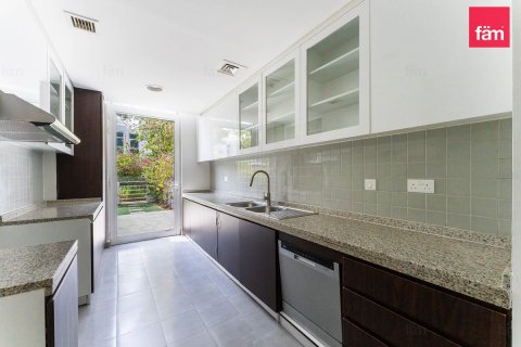 Adosado en alquiler en Dubai, EAU 3 dormitorios, 199.1 m2 № 714369 - foto 4