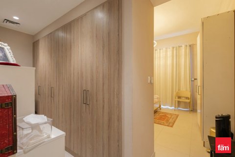 Villa in Dubai, UAE 4 bedrooms, 227.4 sq.m. № 633833 - photo 19