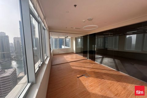 Zyrë në Dubai, Emiratet e Bashkuara Arabe 117.7 m2. № 633829 - Foto 15