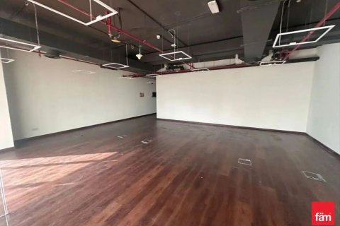 Toimisto Dubai, Arabiemiraatit 117.7 m2 № 633829