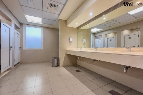 Villa in Dubai, UAE 4 bedrooms, 457.2 sq.m. № 652223 - photo 9