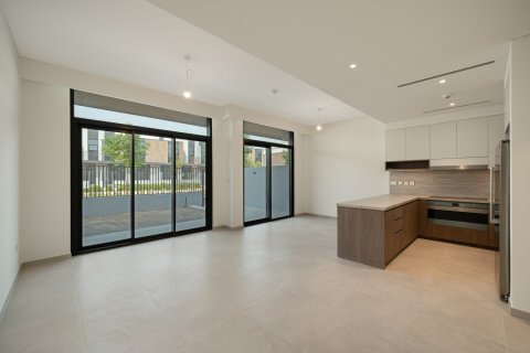 Villa in Mudon, Dubai, UAE 3 bedrooms, 168 sq.m. № 719692 - photo 5
