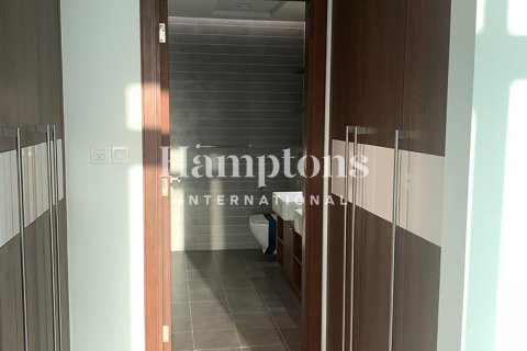 Apartmen di Zabeel, Dubai, UAE 2 bilik tidur, 151.71059900 meter persegi № 709164 - foto 10