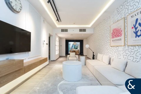 آپارتمان برای فروش در  Downtown Dubai (Downtown Burj Dubai)، Dubai، امارات متحده عربی  1 خوابه ، 130 متر مربع ، شماره 671574 - تصویر 1