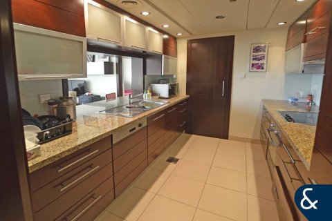 Downtown Dubai (Downtown Burj Dubai)、Dubai、UAE にあるマンション販売中 1ベッドルーム、73 m2、No671576 - 写真 3