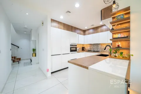 Villa te koop in Dubai Hills Estate, Dubai, VAE 4 slaapkamers, 229 vr.m., nr 649726 - foto 4