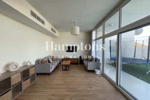 Dubai, UAE의 임대용 타운하우스 침실 3개, 174.82022025제곱미터 번호 652488 - 사진 17