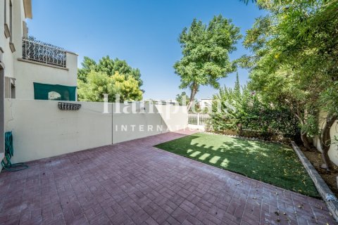 Townhouse di The Springs, Dubai, UEA 2 kamar tidur, 171.22022900 m2 nomor 652491 - foto 23