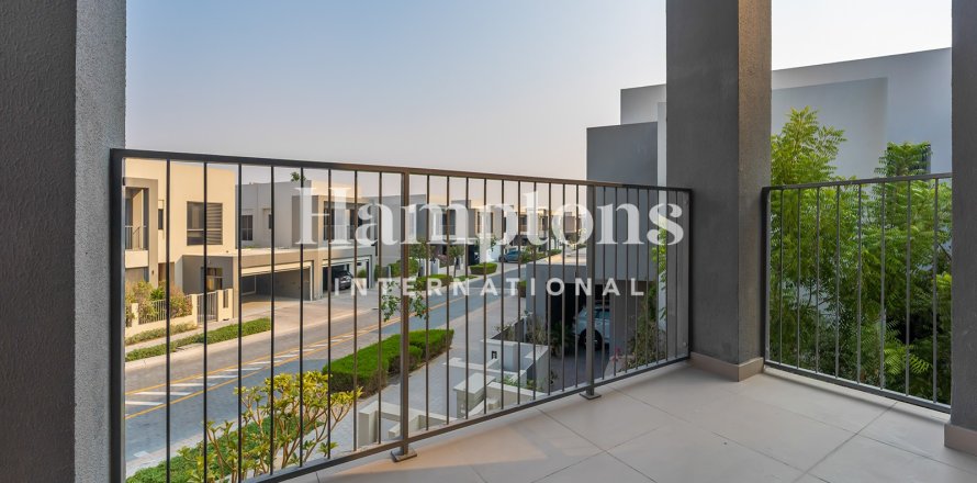 Villa asukohaga Dubai Hills Estate, Dubai, AÜE: 4 magamistoaga, 570.2 m² Nr 697157
