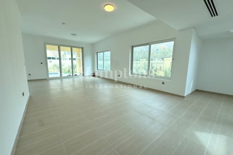 Huvila Jumeirah Park, Dubai, Arabiemiraatit 4 makuuhuonetta, 538.85969672 m2 № 697162 - kuva 9