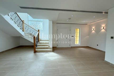 Huvila Jumeirah Park, Dubai, Arabiemiraatit 4 makuuhuonetta, 538.85969672 m2 № 697162 - kuva 10