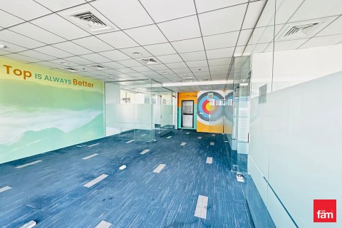 مكتب للإيجار في الخليج التجاري، دبي، الإمارات العربية المتحدة 132.4 متر مربع ، رقم 687665 - صورة 3