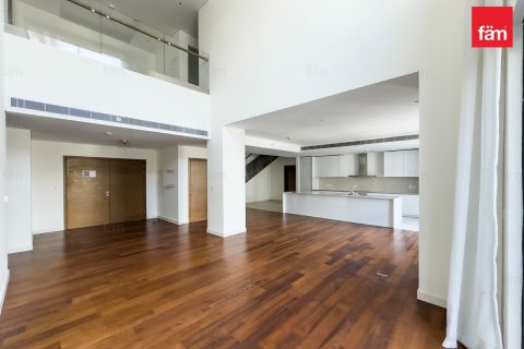 Al Wasl、Dubai、UAE にあるマンションの賃貸物件 4ベッドルーム、272.7 m2、No687663 - 写真 3