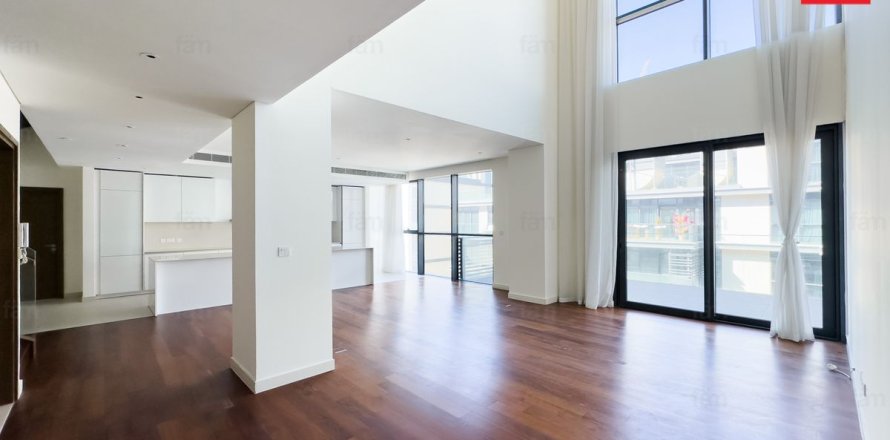 Al Wasl、Dubai、UAEにあるマンション 4ベッドルーム、272.7 m2 No687663