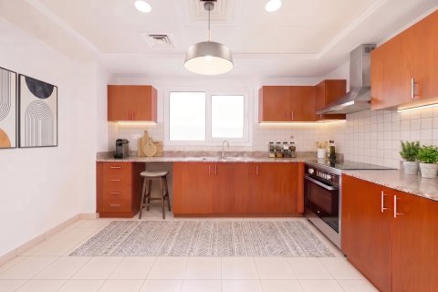 Villa till försäljning i Al Wasl, Dubai, UAE 6 sovrum, 628 kvm Nr. 734181 - fotografi 9