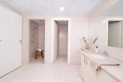 Villa till försäljning i Al Wasl, Dubai, UAE 6 sovrum, 628 kvm Nr. 734181 - fotografi 11