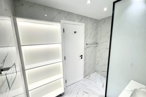 Apartment til salg i Dubai Marina, Dubai, UAE 2 soveværelser, 131 kvm № 734162 - foto 20