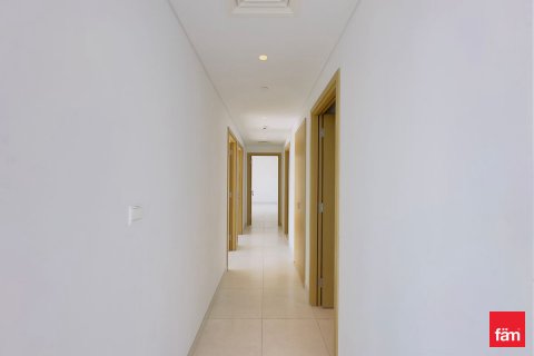 Hotel Apartamento en alquiler en Dubai, EAU 3 dormitorios, 149.9 m2 № 633871 - foto 4