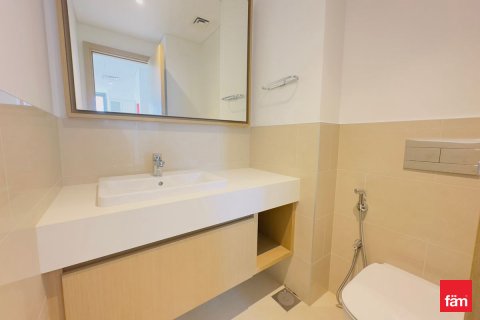 Hotel Apartamento en alquiler en Dubai, EAU 3 dormitorios, 149.9 m2 № 633871 - foto 10