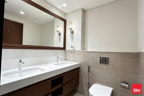 Apartment til salg i Dubai Harbour, Dubai, UAE 2 soveværelser, 111.4 kvm № 633867 - foto 19
