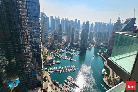 Apartament de închiriat în Dubai Marina, Dubai, EAU 3 dormitoare, 181 mp. №659299 - poză 1