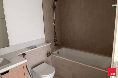 Dubai, BAE’de kiralık townhouse 3 yatak odası, 145.4 m² No 679050 - fotoğraf 15