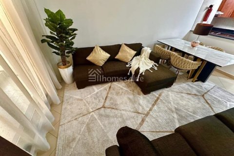 Lägenhet till försäljning i Dubai Marina, Dubai, UAE 1 sovrum, 78 kvm Nr. 728726 - fotografi 1