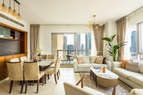 Apartment in Downtown Dubai (Downtown Burj Dubai), UAE 2 bedrooms, 133 sq.m. № 734146 - photo 5