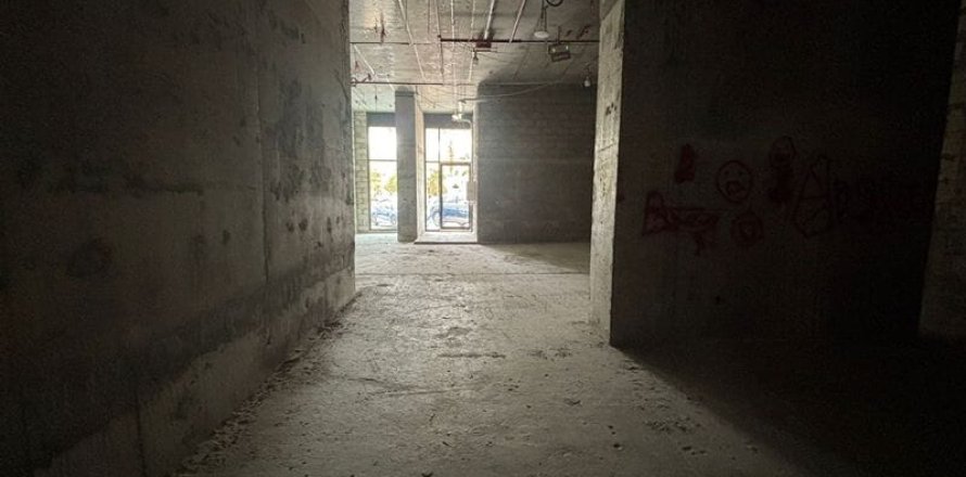 Κατάστημα σε Jumeirah Village Circle, Dubai, ΗΑΕ 131 τ.μ. Αρ. 685762