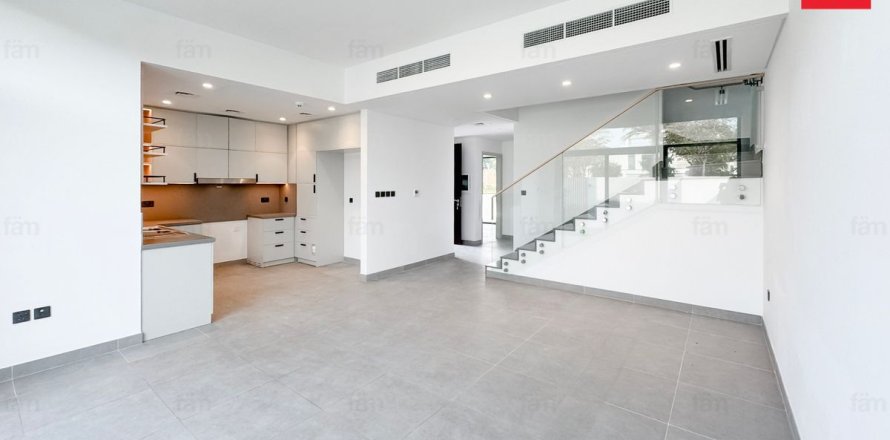 Vila u Dubai, UAE 236.7 m2, 4 spavaćih soba Br. 701565