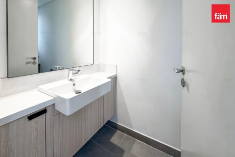 Vila u Dubai, UAE 4 spavaćih soba, 236.7 m2 Br. 701565 - fotografija 7