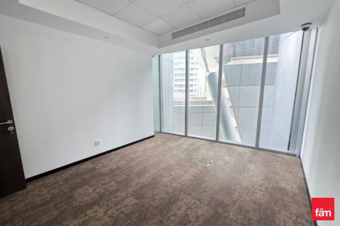 Oficina en alquiler en Dubai, EAU 188.3 m2 № 669757 - foto 8