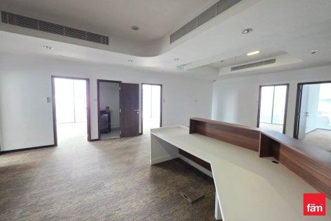 Oficina en alquiler en Dubai, EAU 188.3 m2 № 669757 - foto 9
