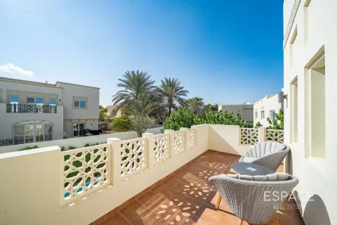 Villa til salg i Arabian Ranches, Dubai, UAE 5 soveværelser, 418 kvm № 738029 - foto 16