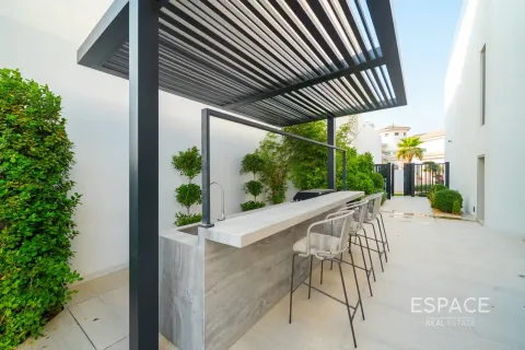 Villa til salg i Palm Jumeirah, Dubai, UAE 5 soveværelser, 627 kvm № 738031 - foto 16