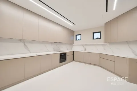Villa til salg i Palm Jumeirah, Dubai, UAE 5 soveværelser, 627 kvm № 738031 - foto 13