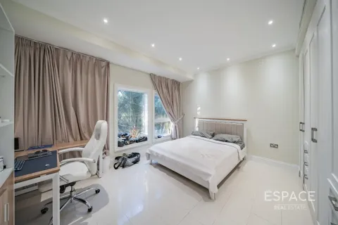 Villa til salg i Jumeirah Village Triangle, Dubai, UAE 5 soveværelser, 448 kvm № 738032 - foto 10