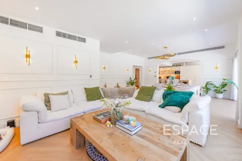 Villa til salg i Jumeirah Village Triangle, Dubai, UAE 5 soveværelser, 367 kvm № 738033 - foto 5