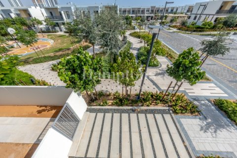 Tilal Al Ghaf、Dubai、UAE にあるタウンハウスの賃貸物件 4ベッドルーム、207.82958518 m2、No697494 - 写真 1