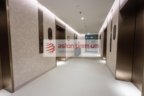 Apartment in Dubai, UAE 1 bedroom, 74 sq.m. № 634455 - photo 26