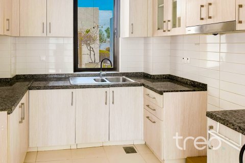 Villa in Reem, Dubai, VAE: 4 Schlafzimmer, 235.14 m2 Nr. 739357
