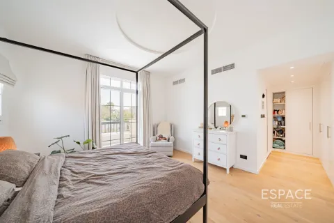 Βίλα σε Arabian Ranches, Dubai, ΗΑΕ 3 υπνοδωμάτια, 226 τ.μ. Αρ. 649532 - φωτογραφία 13
