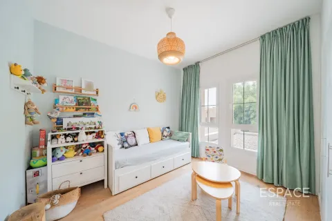 Βίλα σε Arabian Ranches, Dubai, ΗΑΕ 3 υπνοδωμάτια, 226 τ.μ. Αρ. 649532 - φωτογραφία 9