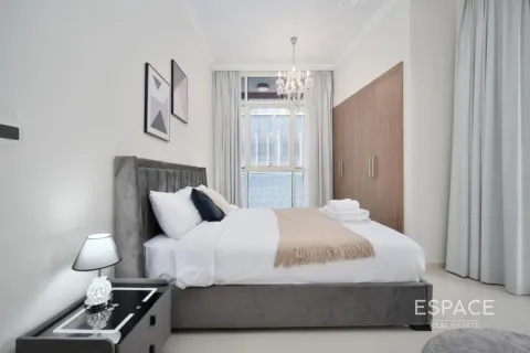 Müüa korter asukohaga Downtown Dubai (Downtown Burj Dubai), AÜE: 1 magamistoaga, 90 m² Nr 649533 - pilt 4
