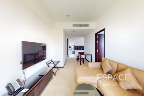 Dubai Marina, Dubai, संयुक्त अरब अमीरात में अपार्टमेंट, 1 बेडरूम, 75 वर्ग मीटर, संख्या 649535 - फ़ोटो 3