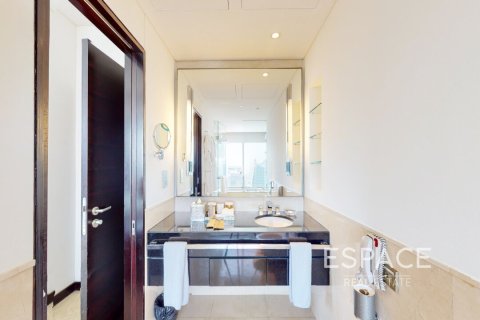 Dubai Marina, Dubai, संयुक्त अरब अमीरात में अपार्टमेंट, 1 बेडरूम, 75 वर्ग मीटर, संख्या 649535 - फ़ोटो 10